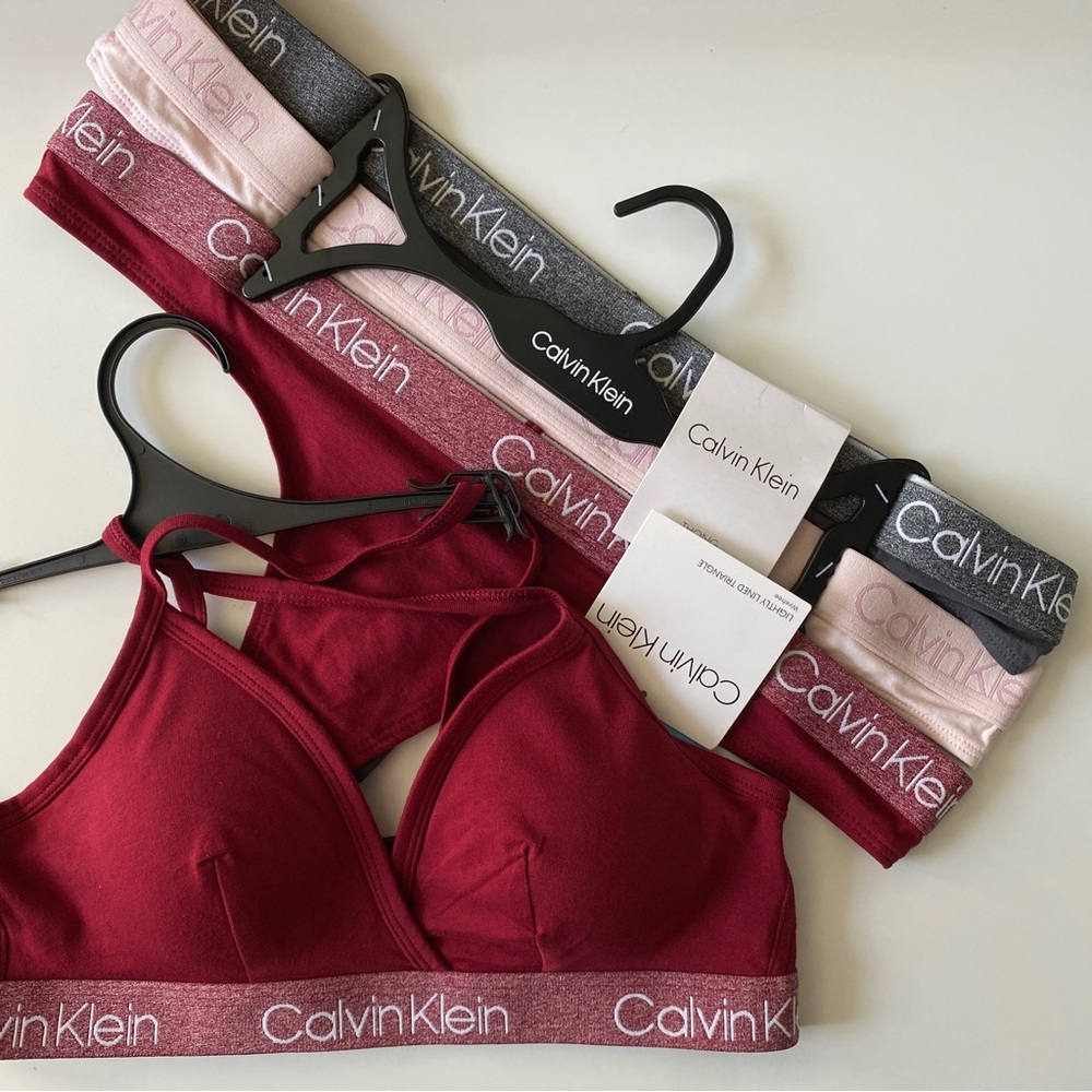 🌱 Calvin Klein triangle bralette + 3 pack thong set